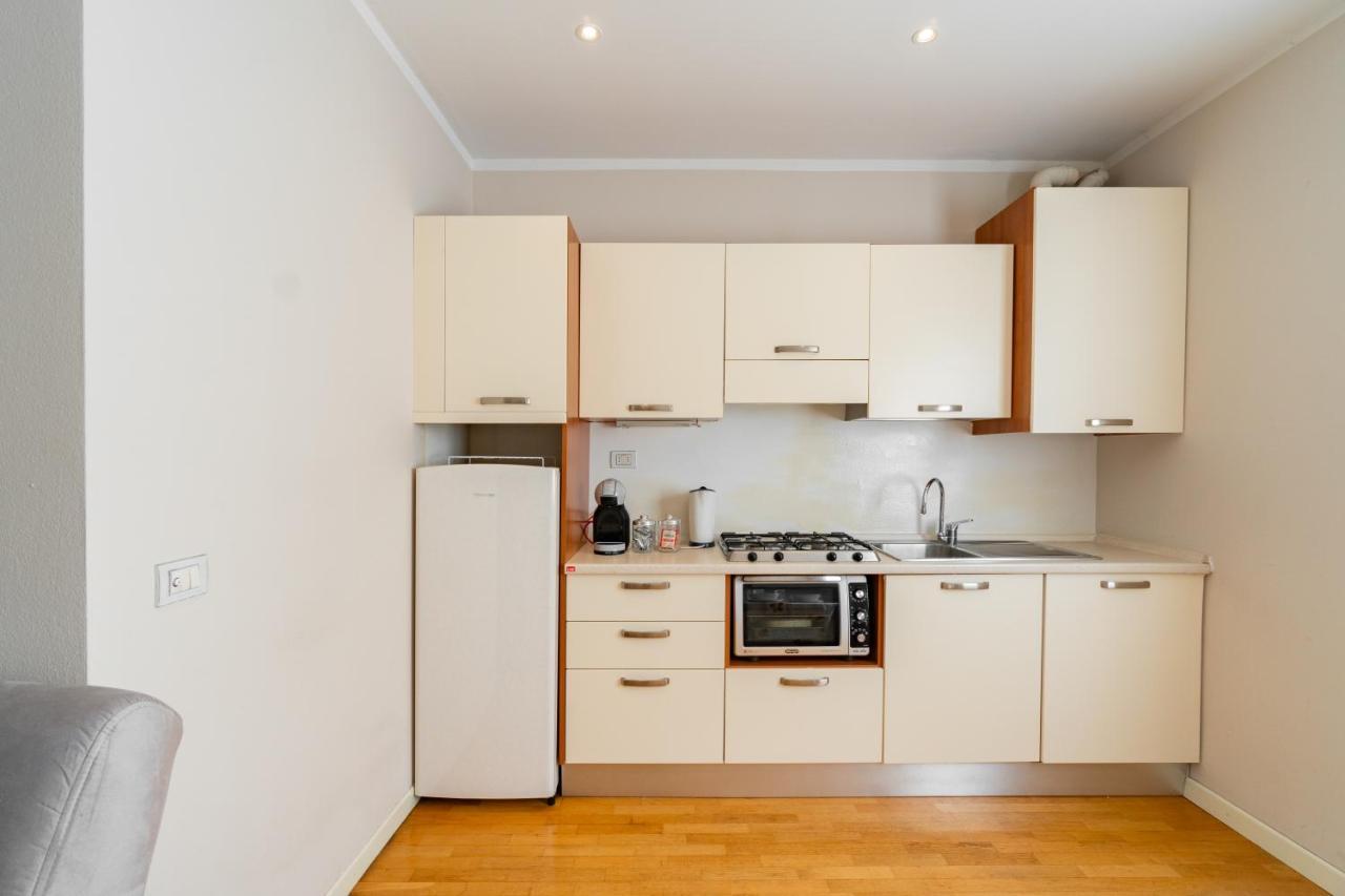 פסקיארה דל גארדה Sweet Home Lungolago Garibaldi מראה חיצוני תמונה